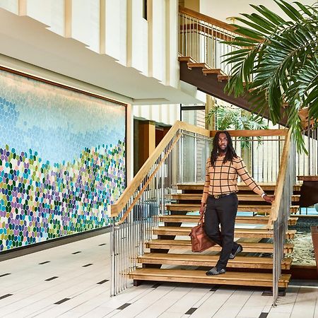 The Highland Dallas, Curio Collection By Hilton Exterior photo