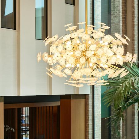The Highland Dallas, Curio Collection By Hilton Exterior photo