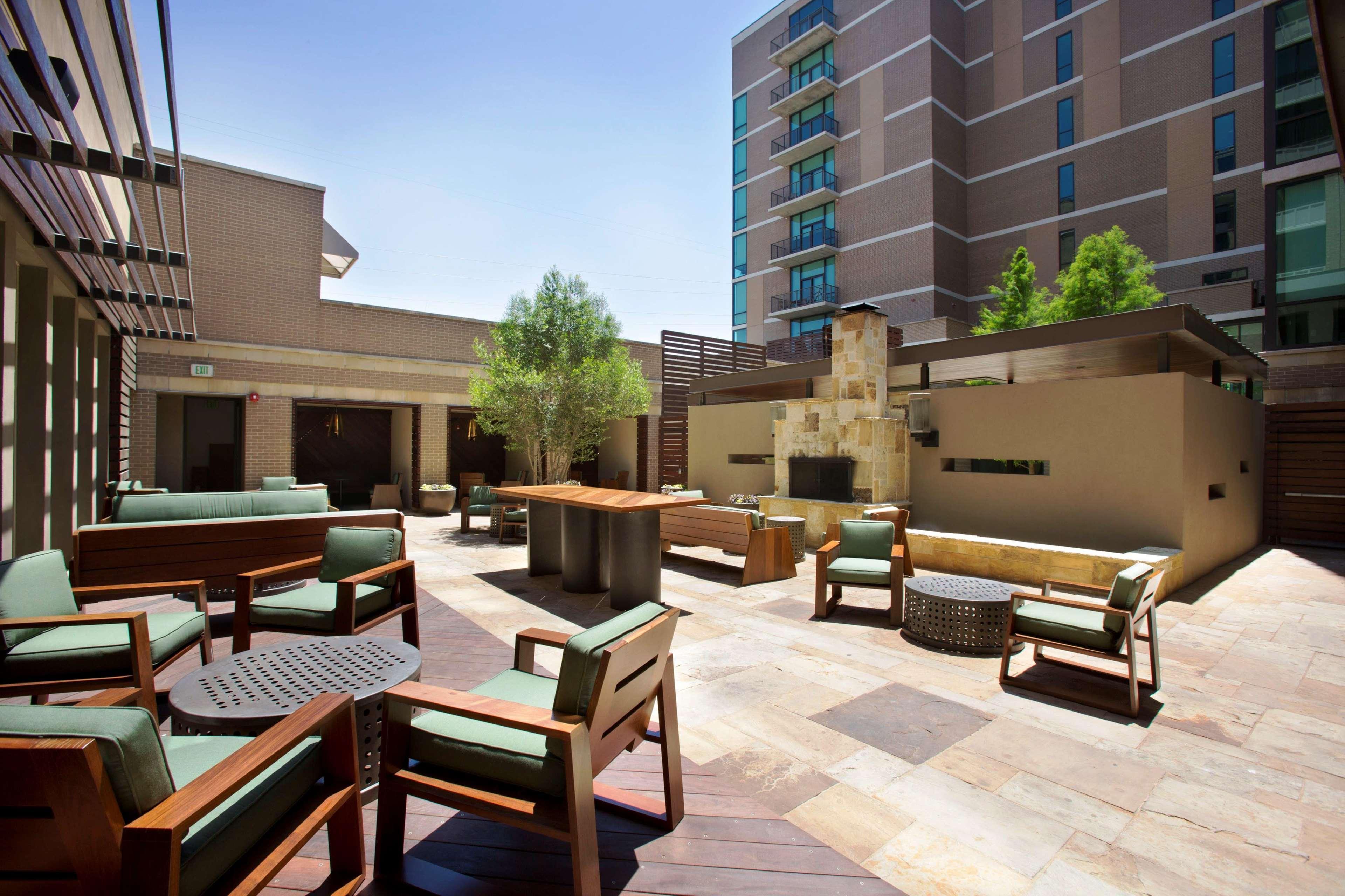 The Highland Dallas, Curio Collection By Hilton Exterior photo