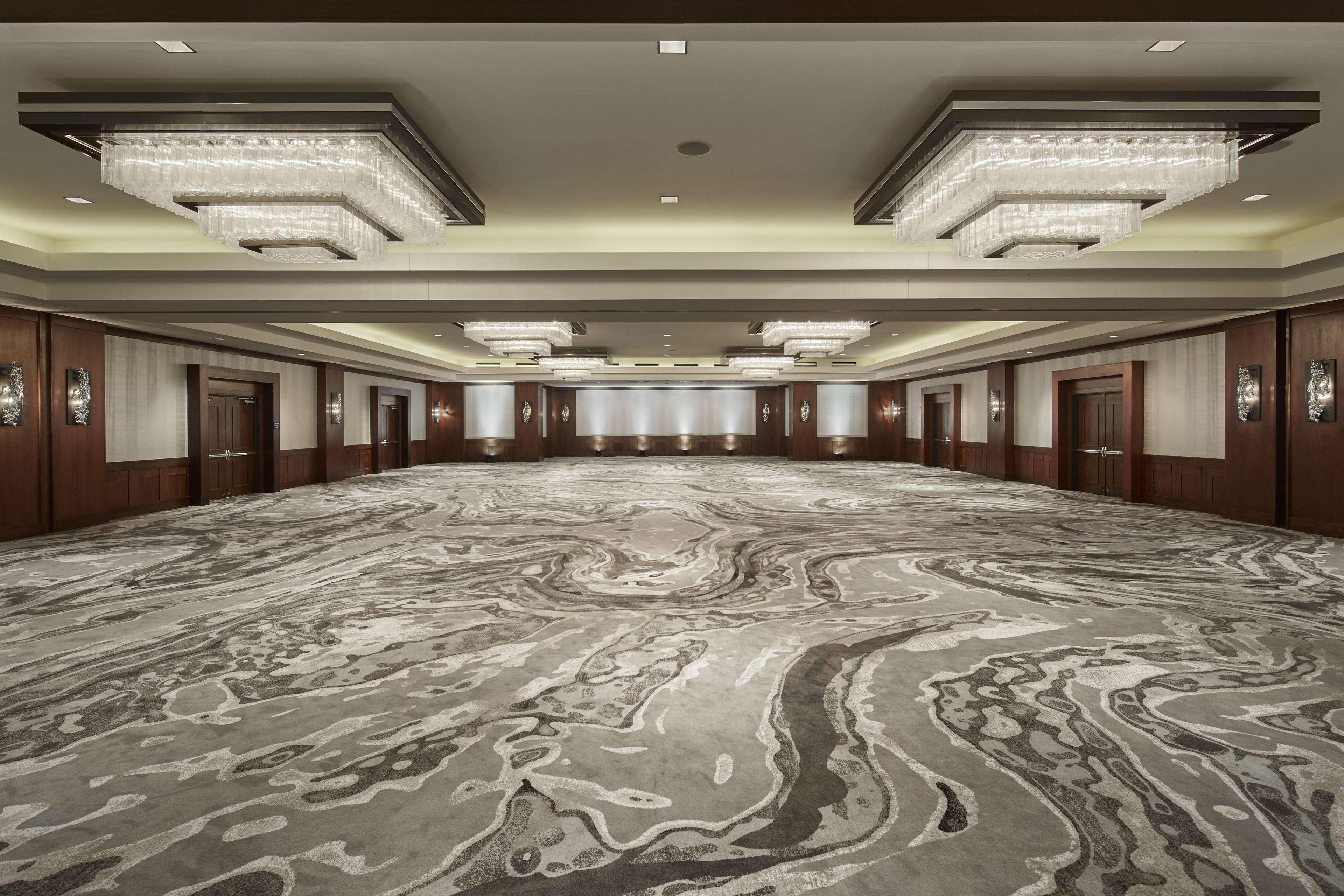 The Highland Dallas, Curio Collection By Hilton Exterior photo