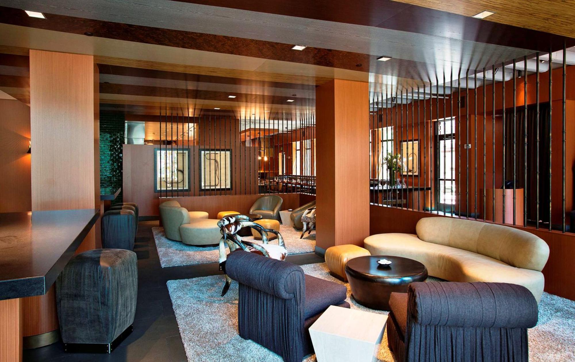 The Highland Dallas, Curio Collection By Hilton Exterior photo