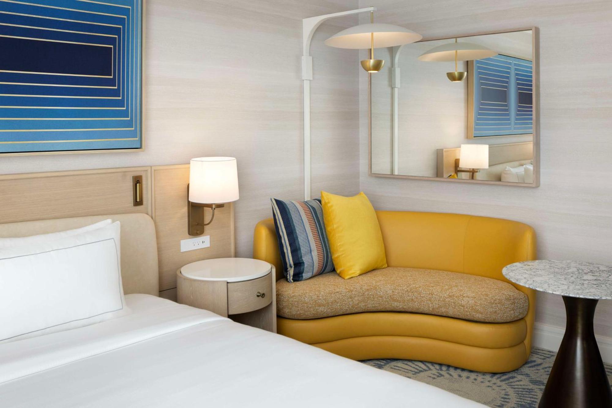 The Highland Dallas, Curio Collection By Hilton Exterior photo