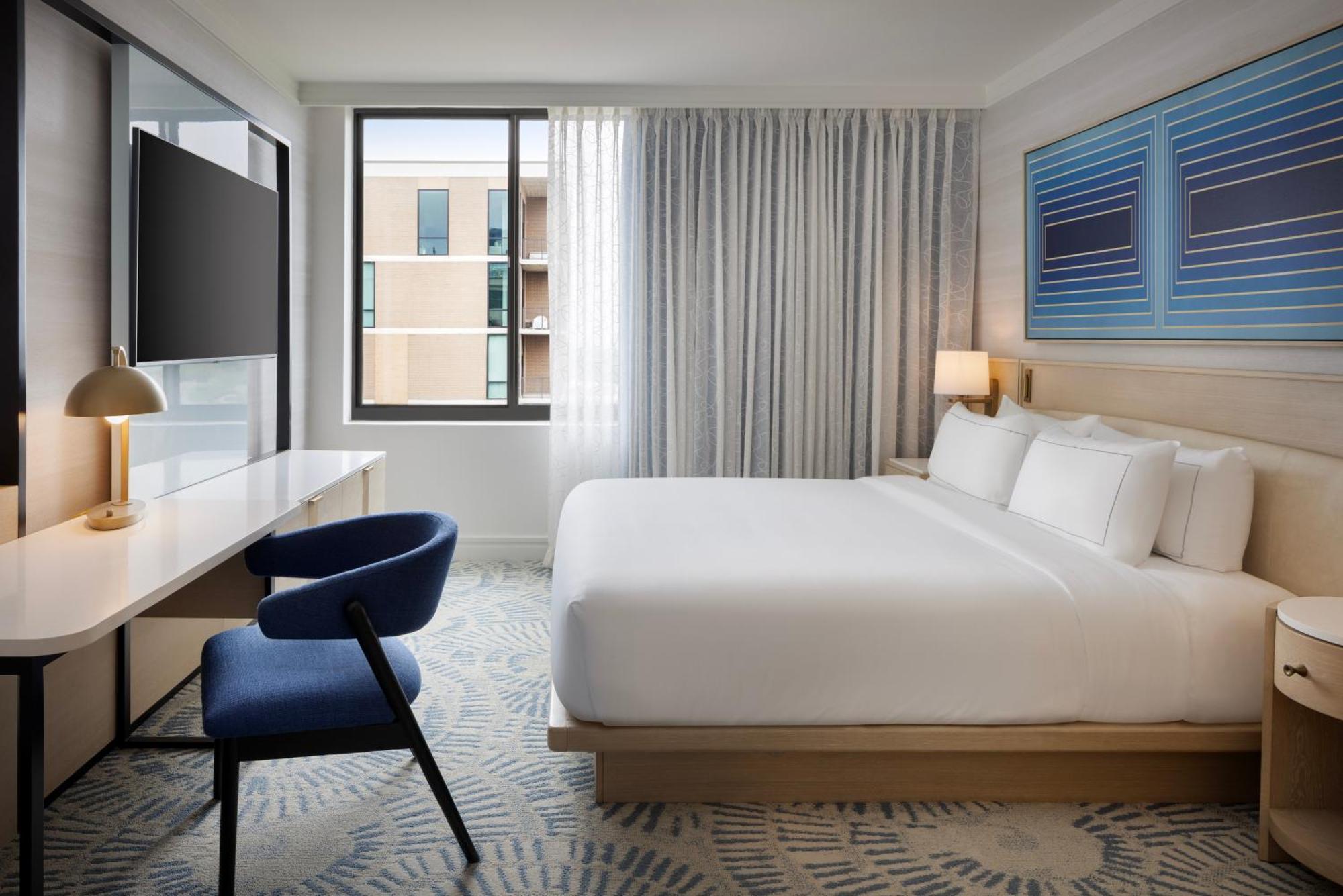 The Highland Dallas, Curio Collection By Hilton Exterior photo