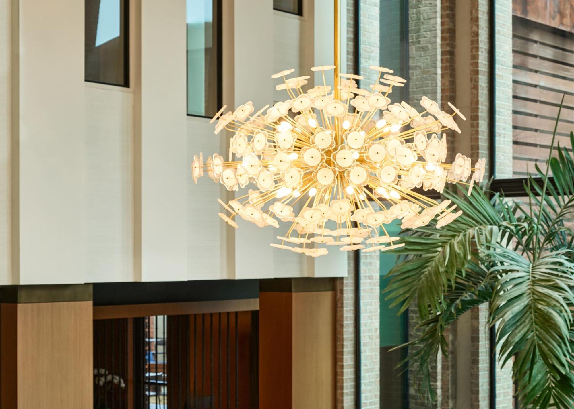 The Highland Dallas, Curio Collection By Hilton Exterior photo