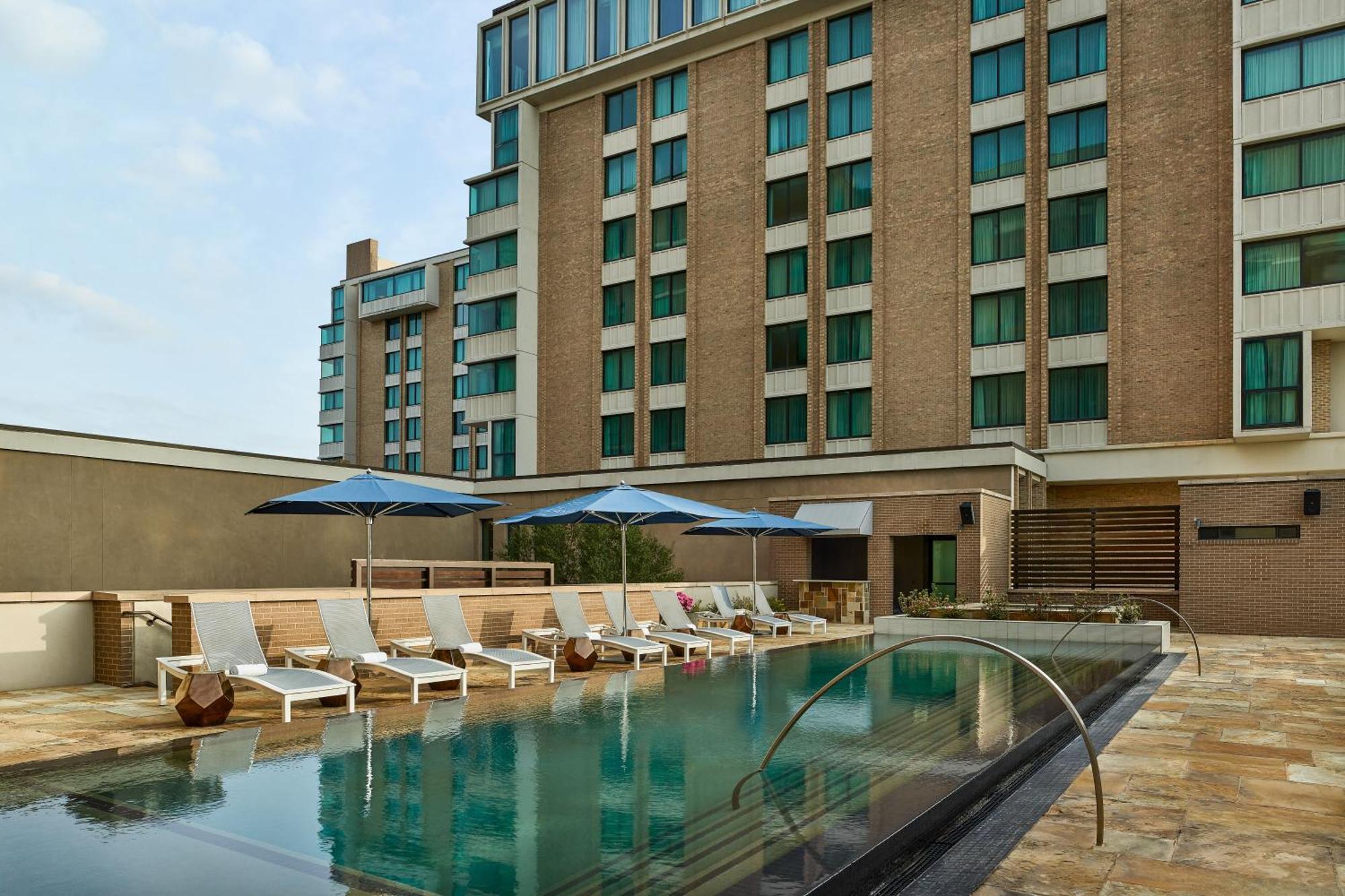 The Highland Dallas, Curio Collection By Hilton Exterior photo