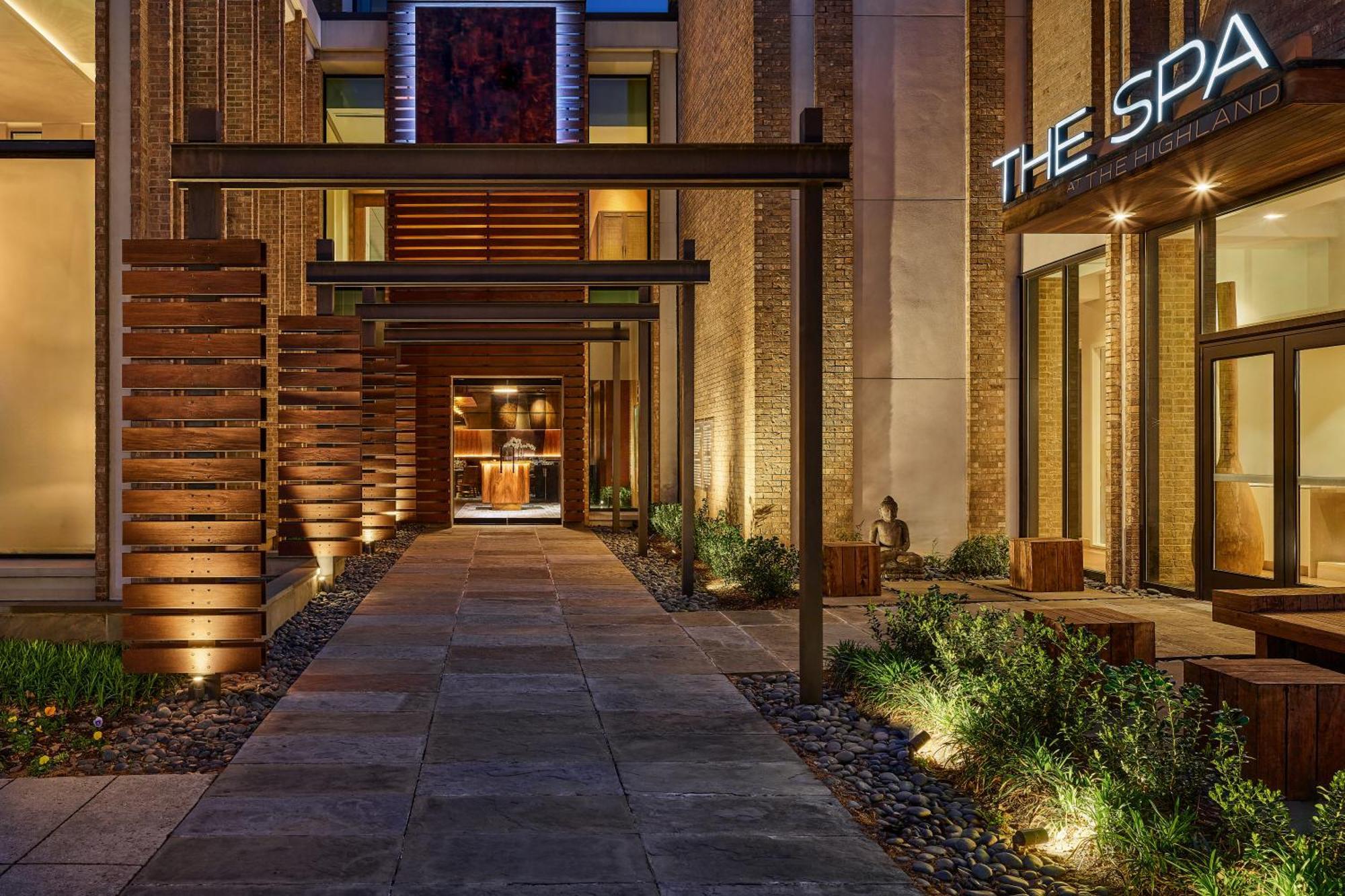 The Highland Dallas, Curio Collection By Hilton Exterior photo